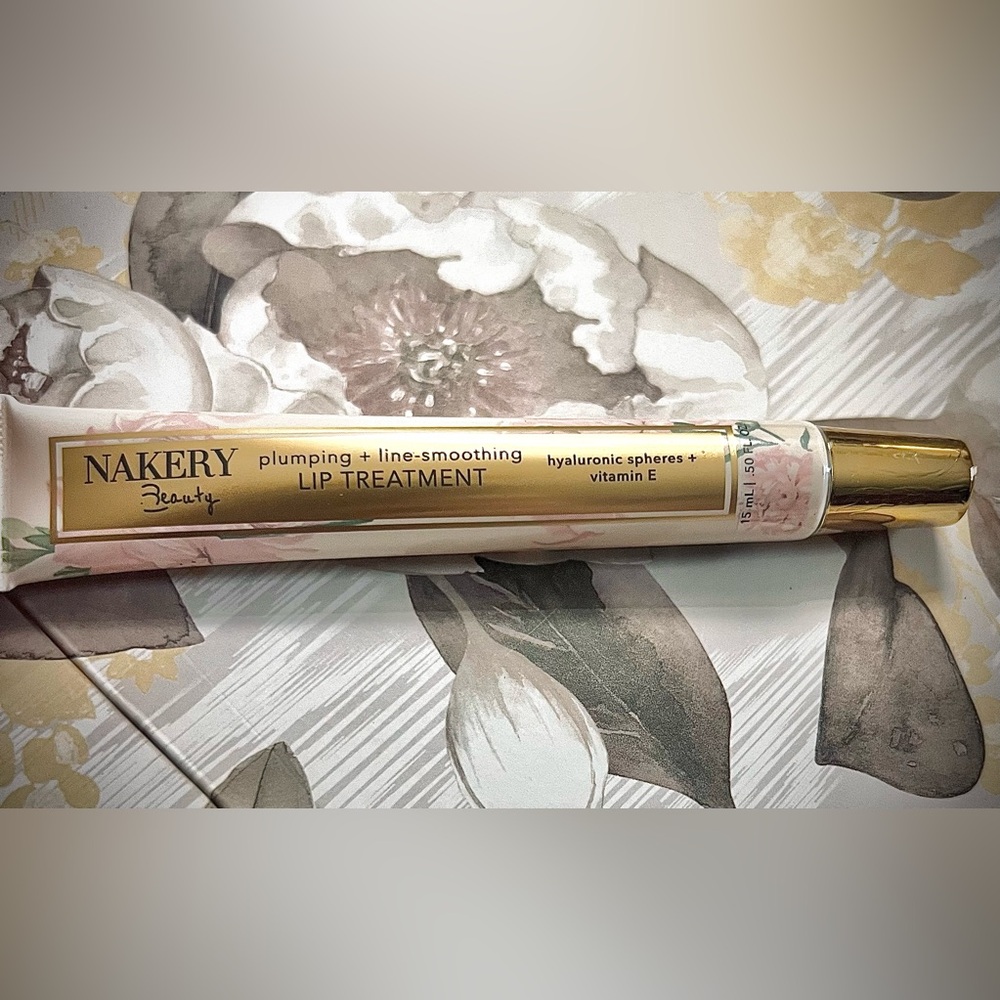 Nakery Beauty Plumping & Line Smoothing Lip Treatment NEW/SEALED .50fl oz/15ml